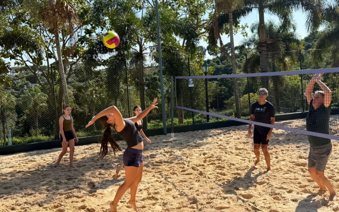 Inscreva-se no 1º Sunset de Vôlei de Praia