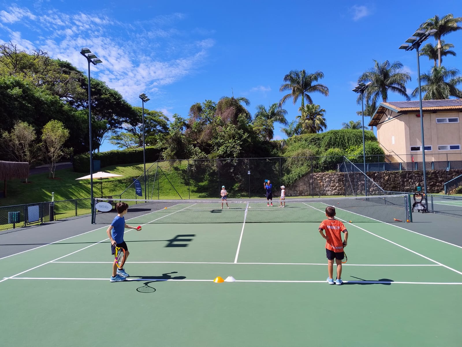 clinica juniors whg