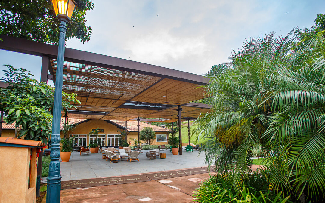Horários dos clubes e restaurantes no feriado prolongado