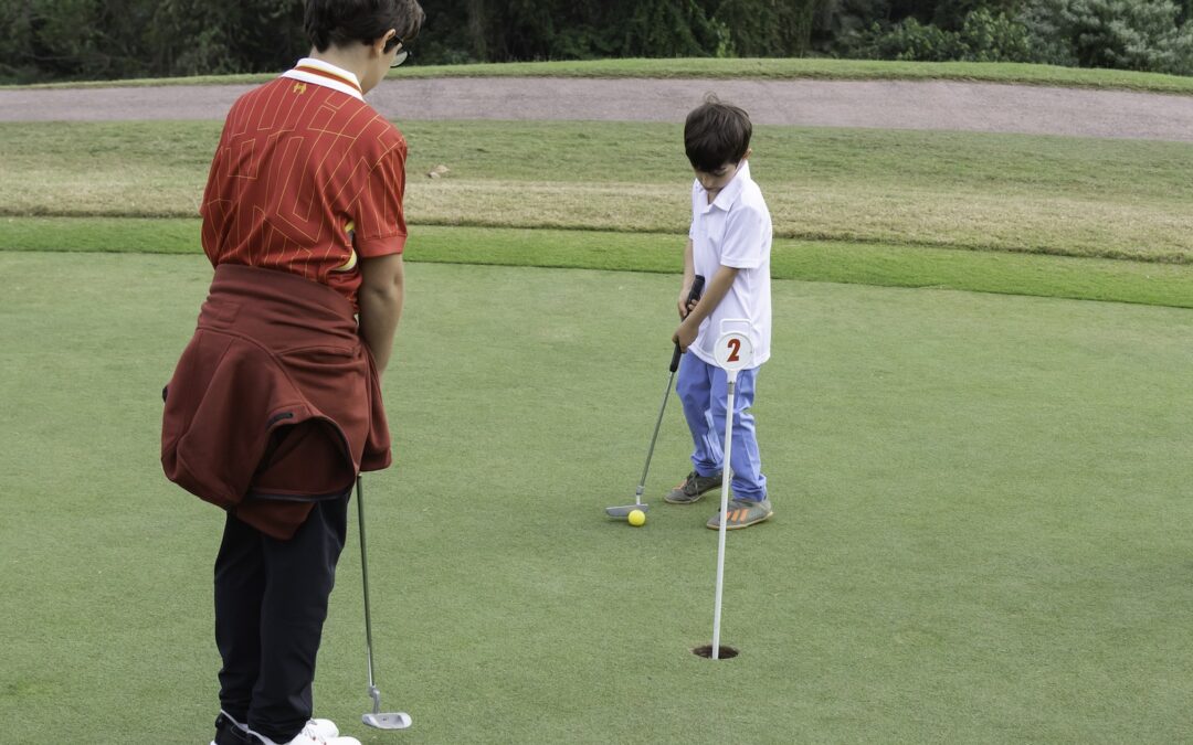 Golfe nas férias para a garotada