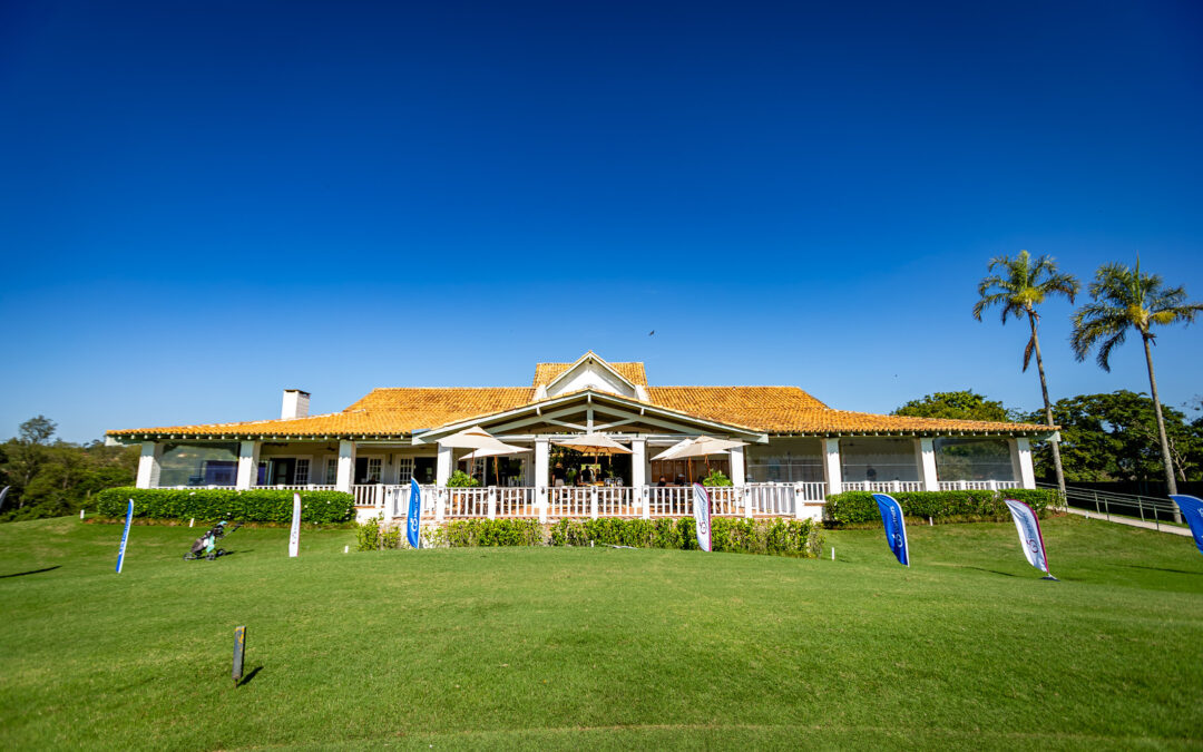 Horários dos clubes e restaurantes nas férias