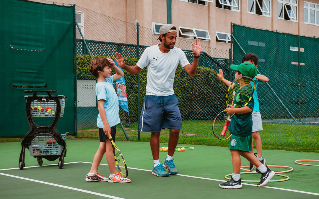 Início das Clínicas de Tênis Juniors WHG – Verão 2026